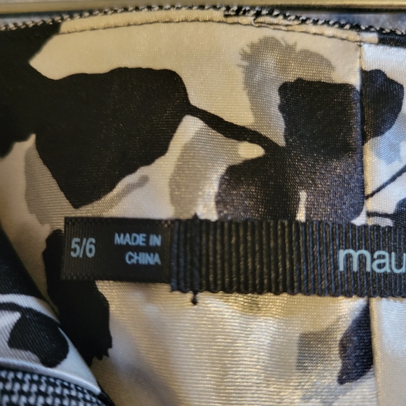 Maurice pants size 5/6, 3 pair for 40$ - Picture 11 of 16
